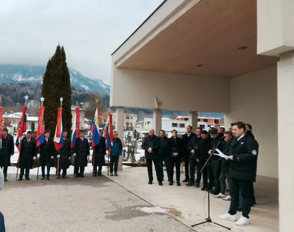 Povzava k prispevku: Spominska prireditev na pokopališču v Svečah